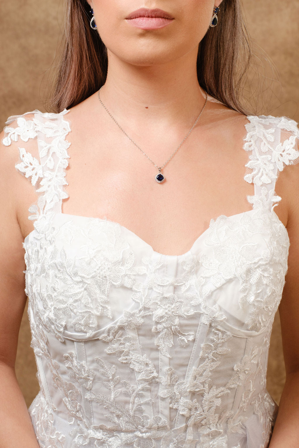 Collar Elvira
